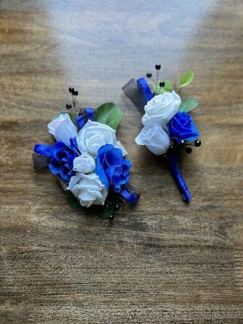 High School Dance Corsages | Michigan