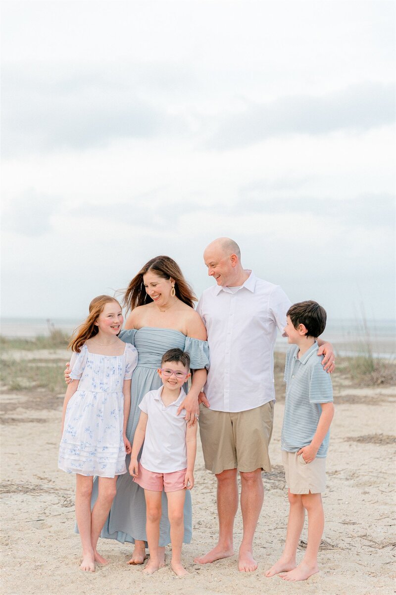 Lamp-and-light-photography-shellhaas-family-session-fish-haul-beach-park-hilton-head-bluffton-beaufort-savannah-5