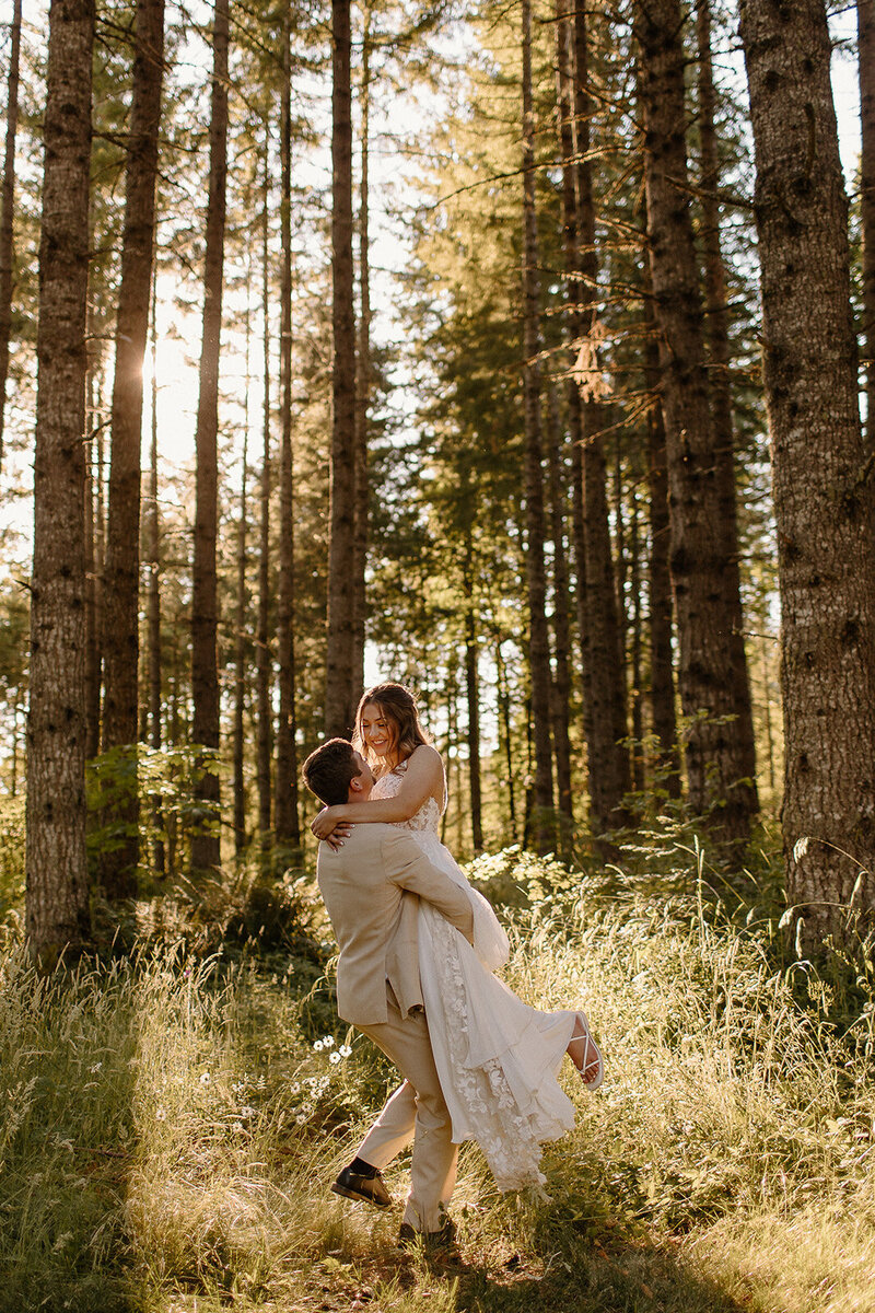 shane-nyah-wedding-romantics-taylorraephotofilm-114_websize