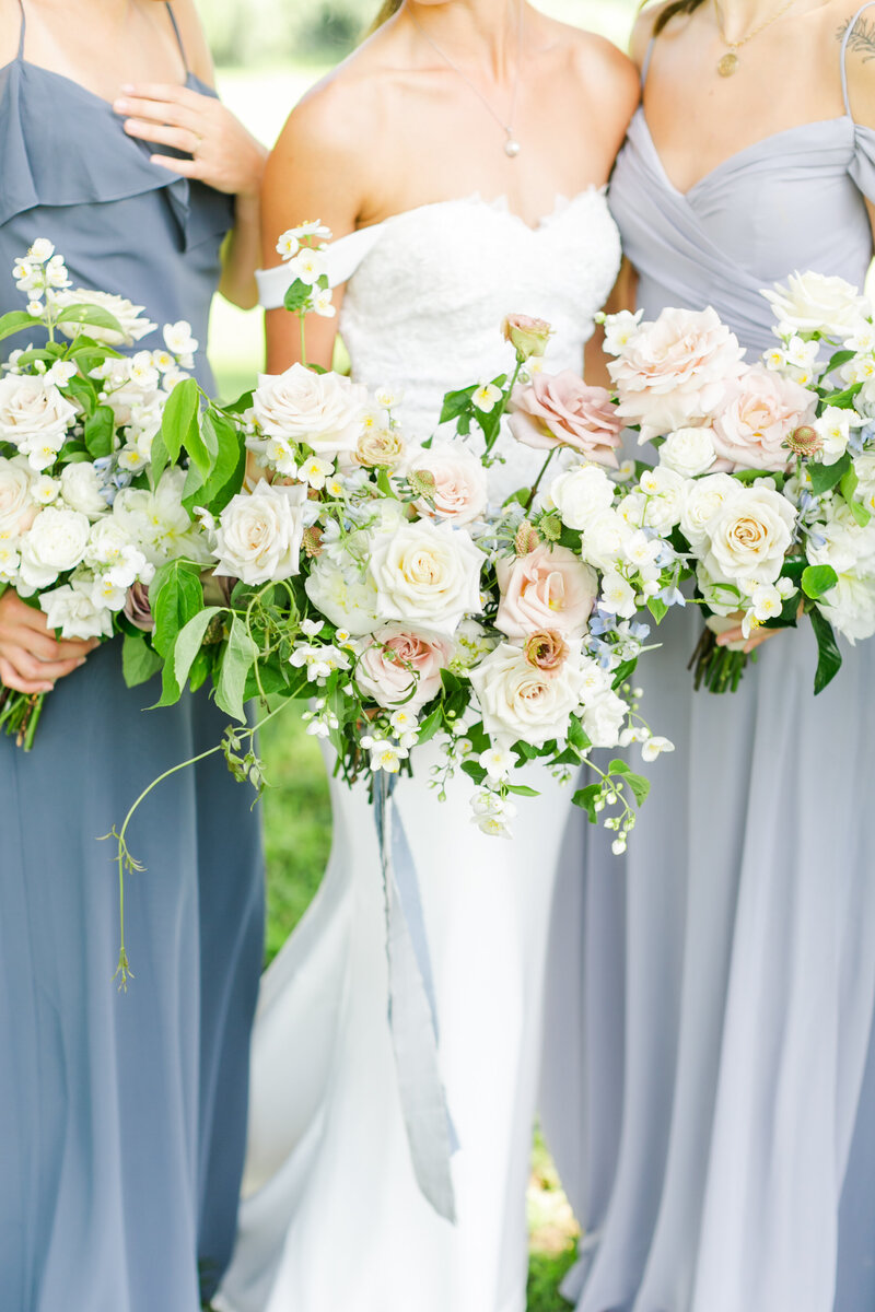 briar_loft_wedding_bouquets_with_blue_dresses