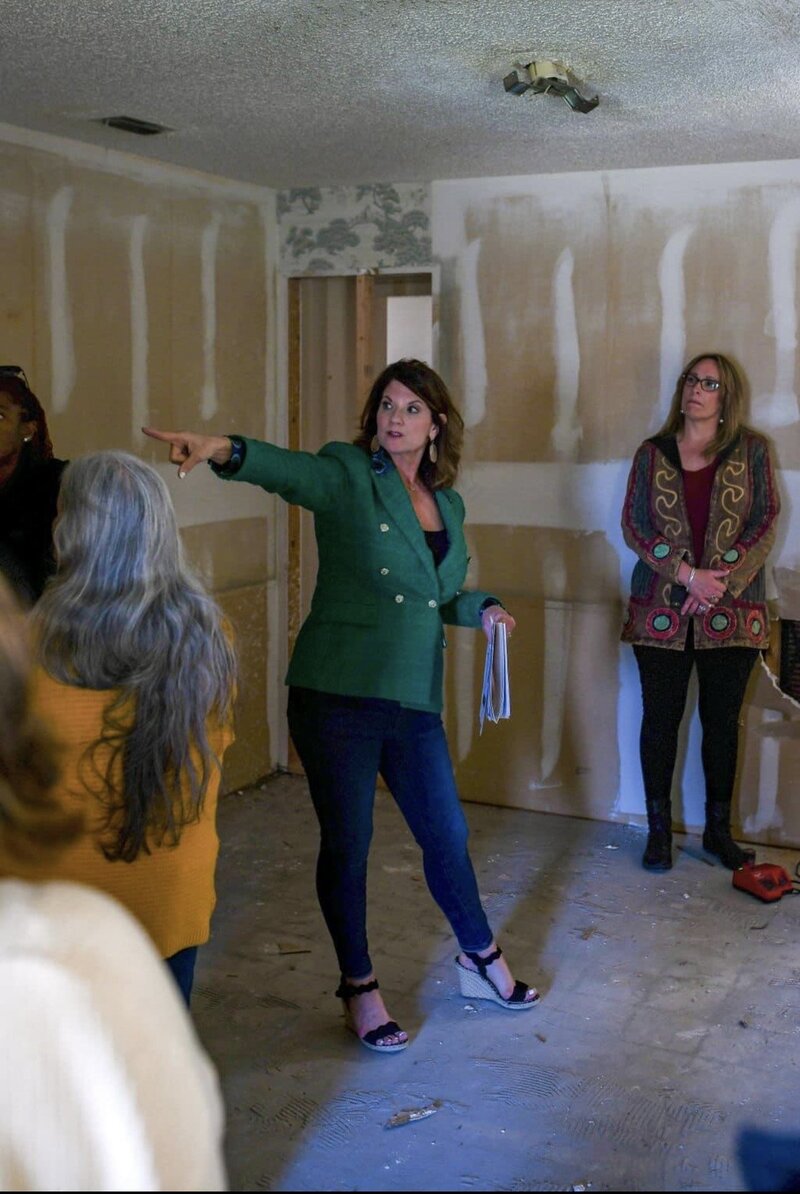 Gigi Kinsey and the RenovateHer Business Network