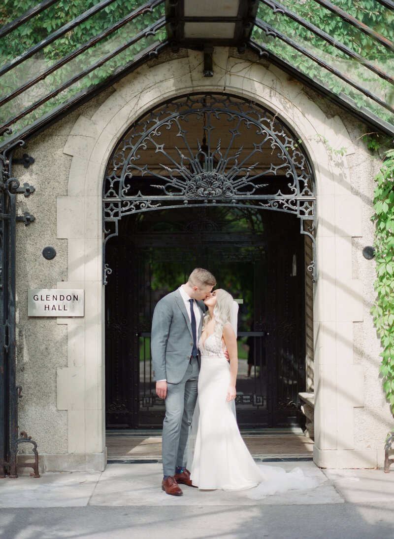 Josiah-Ryland-Wedding-Glendon-Hall-Toronto-Campus-000288140002