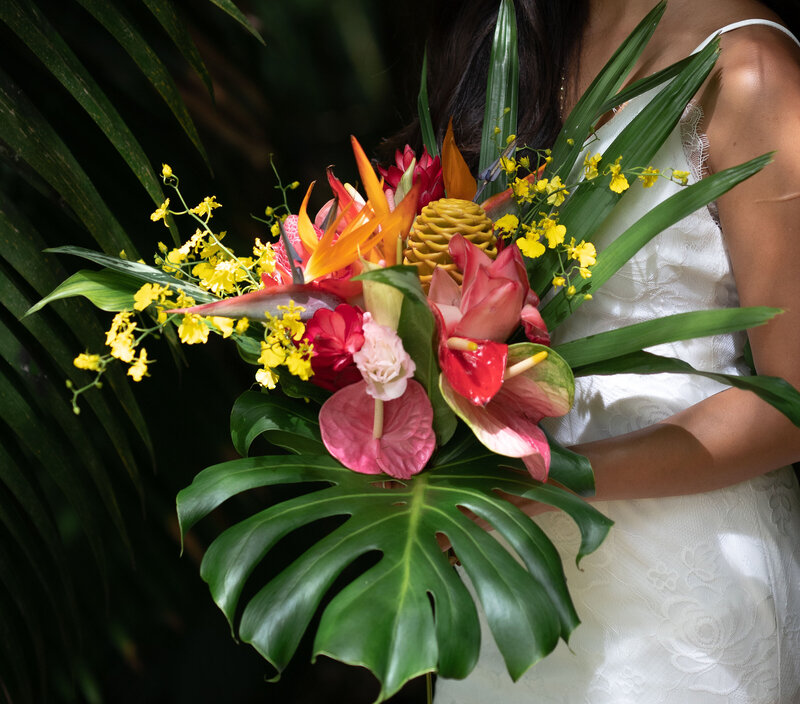 kailua-kona-hawaii-wedding-florals.jpeg