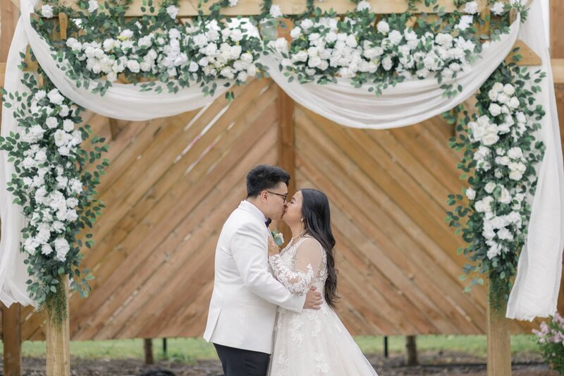 Timeless Tales Creatives - Elegant Filipino Wedding in Edmonton Alberta at the Grand Imperial Wedding Venue (1)