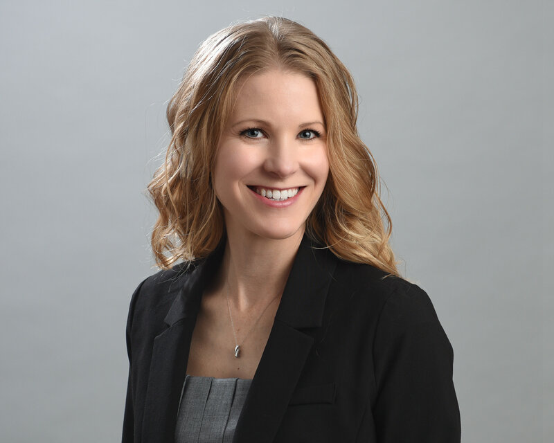 Studio headshot – Ellahrika Photography Milton