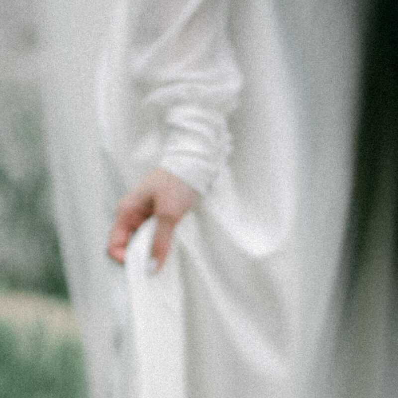 Wedding photo of an Intimate and romantic wedding  photography session in Porvoo by photographer Hannika Gabrielsson
