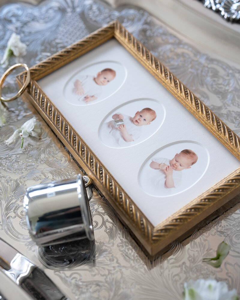 small  three oval gold frame