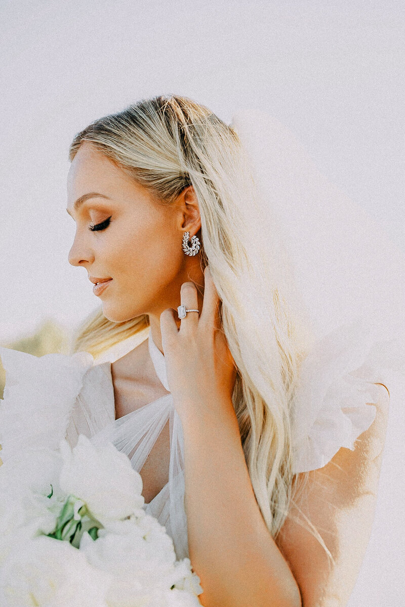 Bridesmaid-dress-inspiration-champagne-gold-utah-wedding-inspiration-2