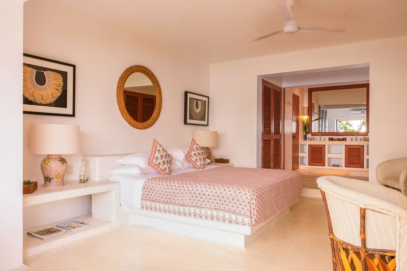04-2-1-Careyes-Mexico-Properties-Villas-Casita-Carioca-Bedroom-©DianaNavas-37