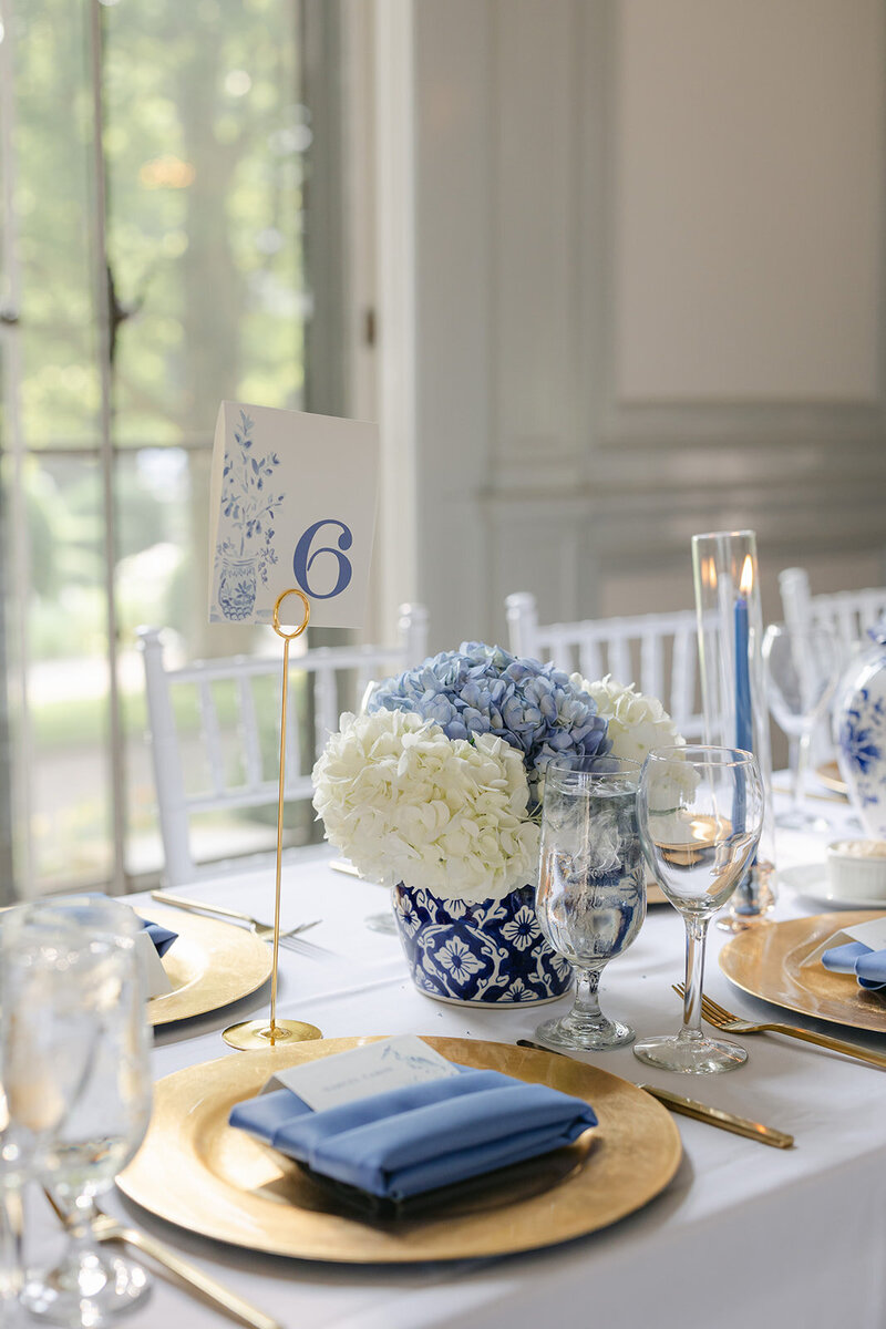 gold-white-blue-wedding