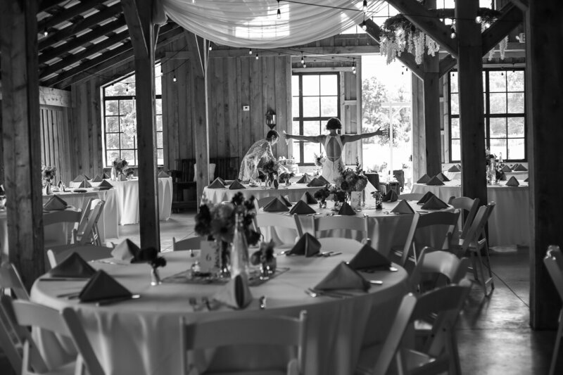 Erie-Pa-Wedding-Photography-CHQ-Barn-6