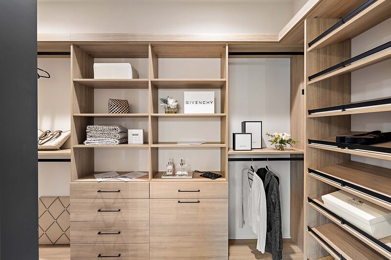 37-70802 Renata New Staging-37