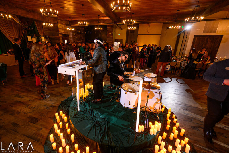 circle-360-dj-stage