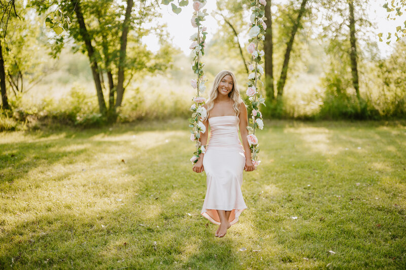Bismarck North Dakota Senior Photography | Twelve9