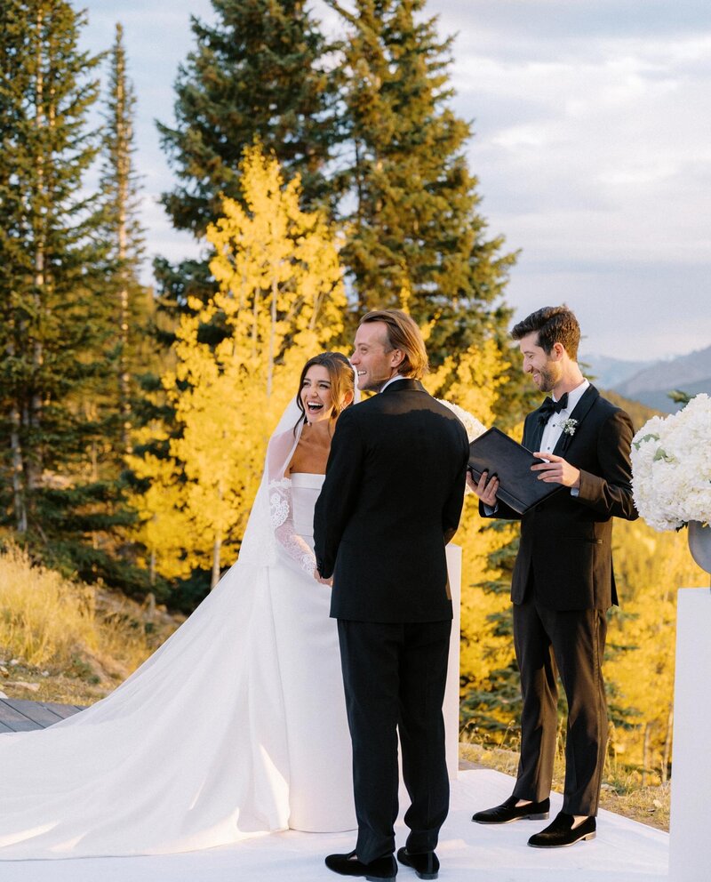 09-27-2024---Previews---Amanda-and-Justin-29