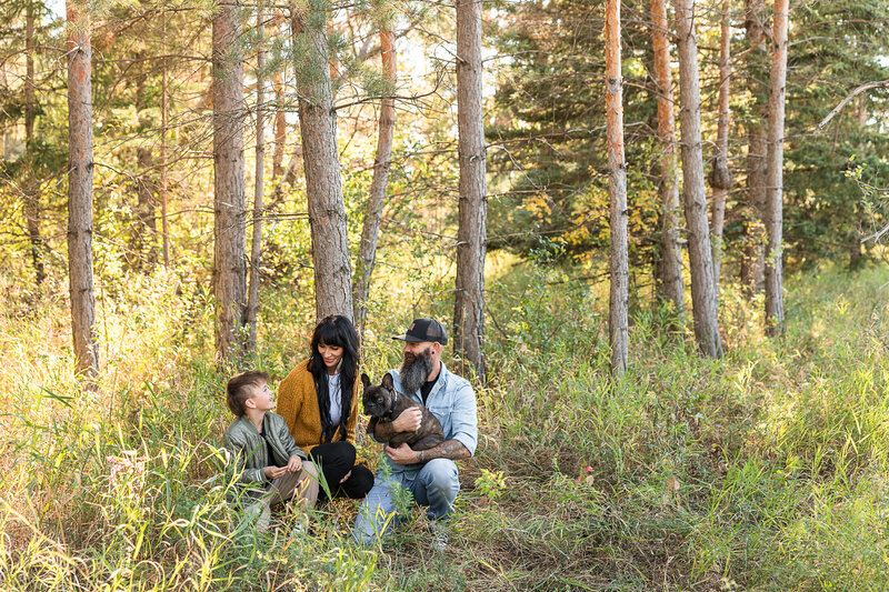 2024 Krystal-moore-photography-moose-jaw-forest-fall-family-photos-14