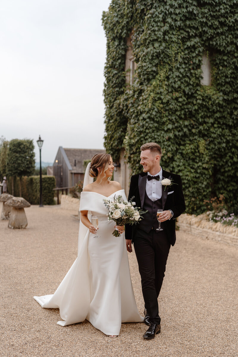 Relaxed Couples portraits Wedding Photography at Hyde House in the Cotswolds