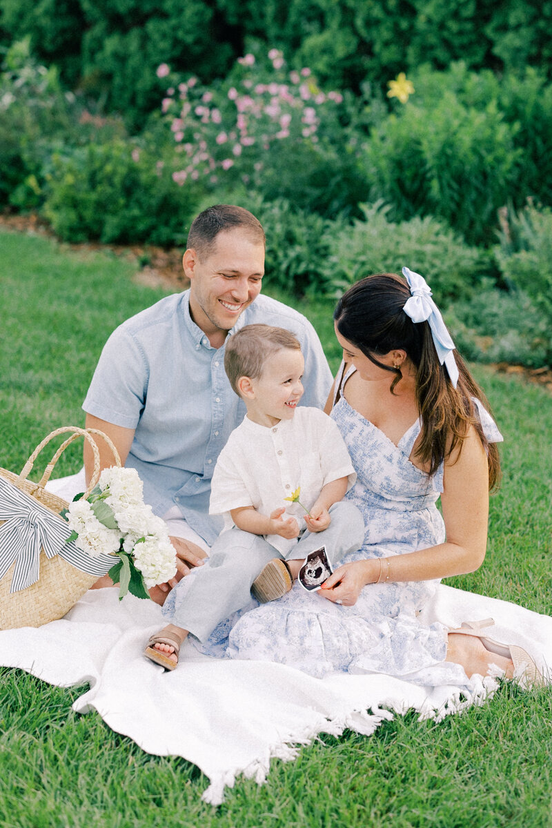 Maternity Family Session-8