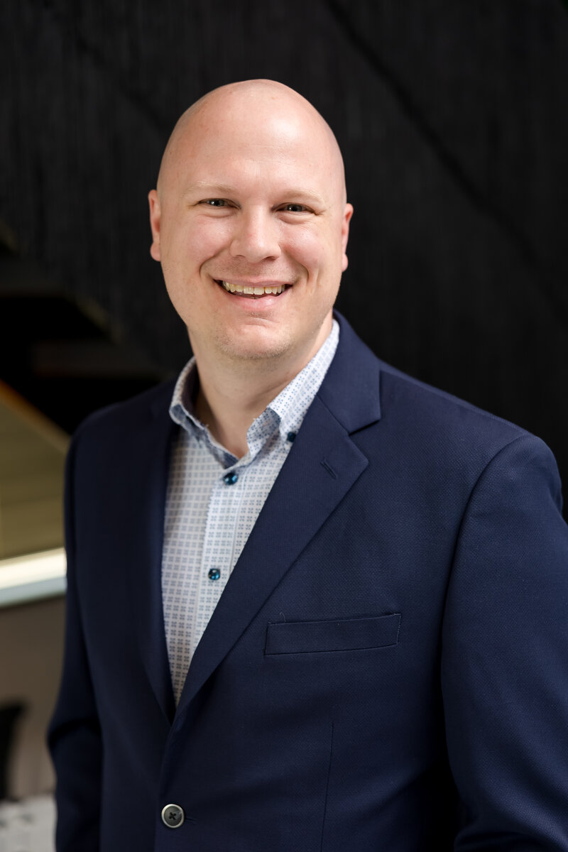 Minnesota Wedding Founder CEO