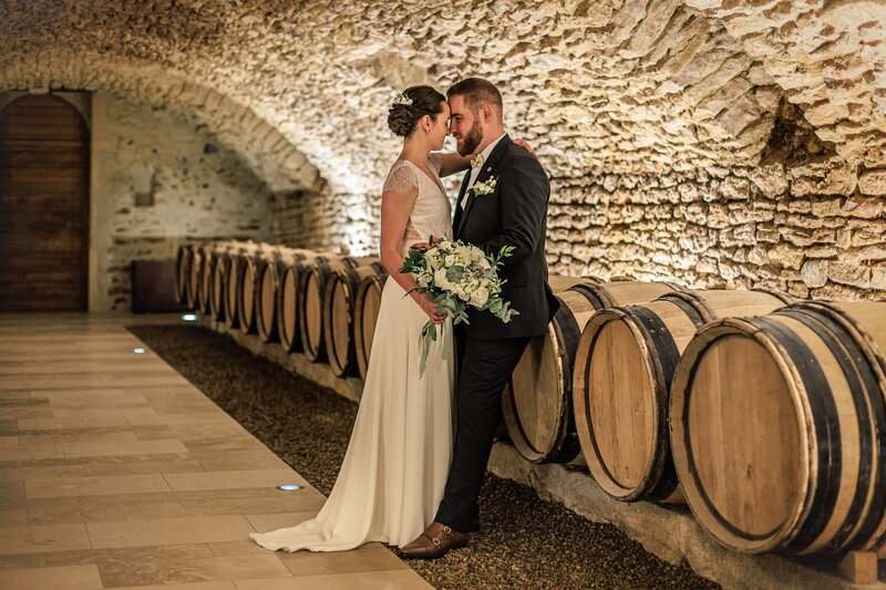 mariage-cave-voutee-en-pierres