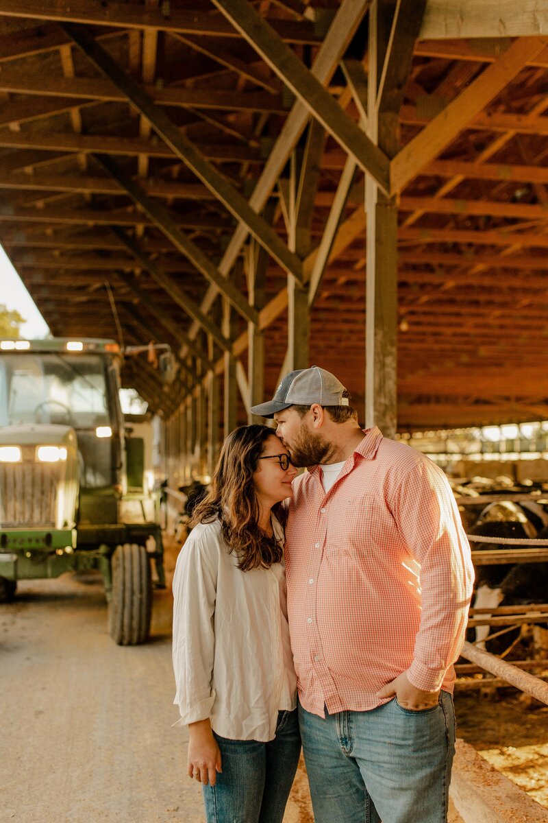 House-Mountain-Inn-Wedding-Engagement-Field-Mountain-View-Staunton-Charlottesville-Best-Mountain-Sunset-Virginia-Wedding-Elopement-Vineyard-Estate-Florist-Flowers-20