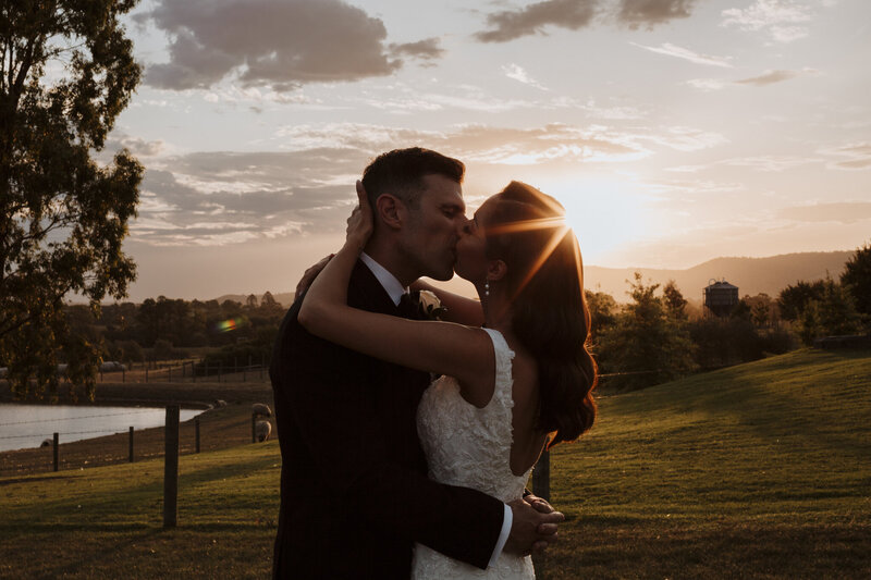 Sunset wedding at Zonzo Estate by Ada and Ivy photography