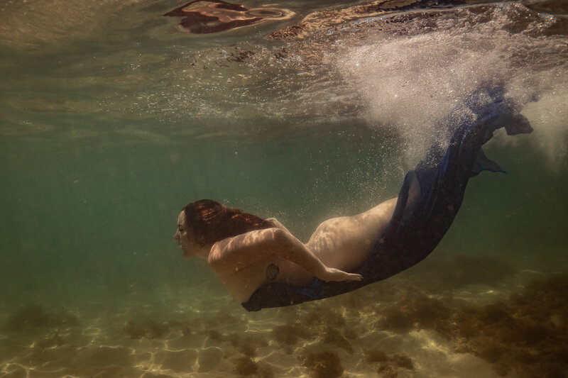 underwater ocean creative portrait photoshoot