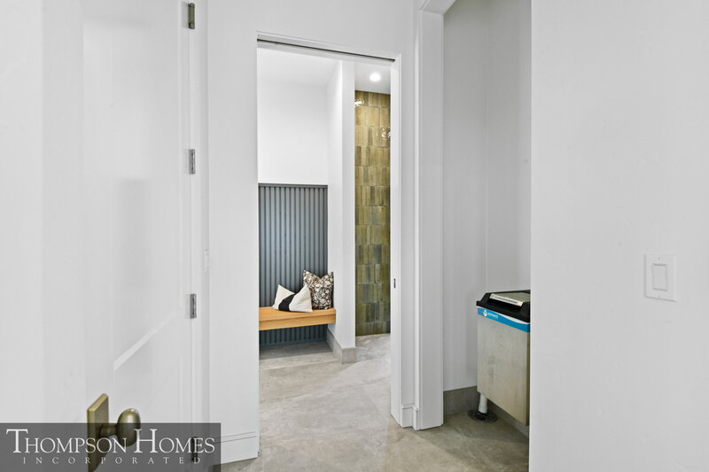 Thompson-Homes-Chateau-Moderne-Meridian-Custom-Home-Builder-54