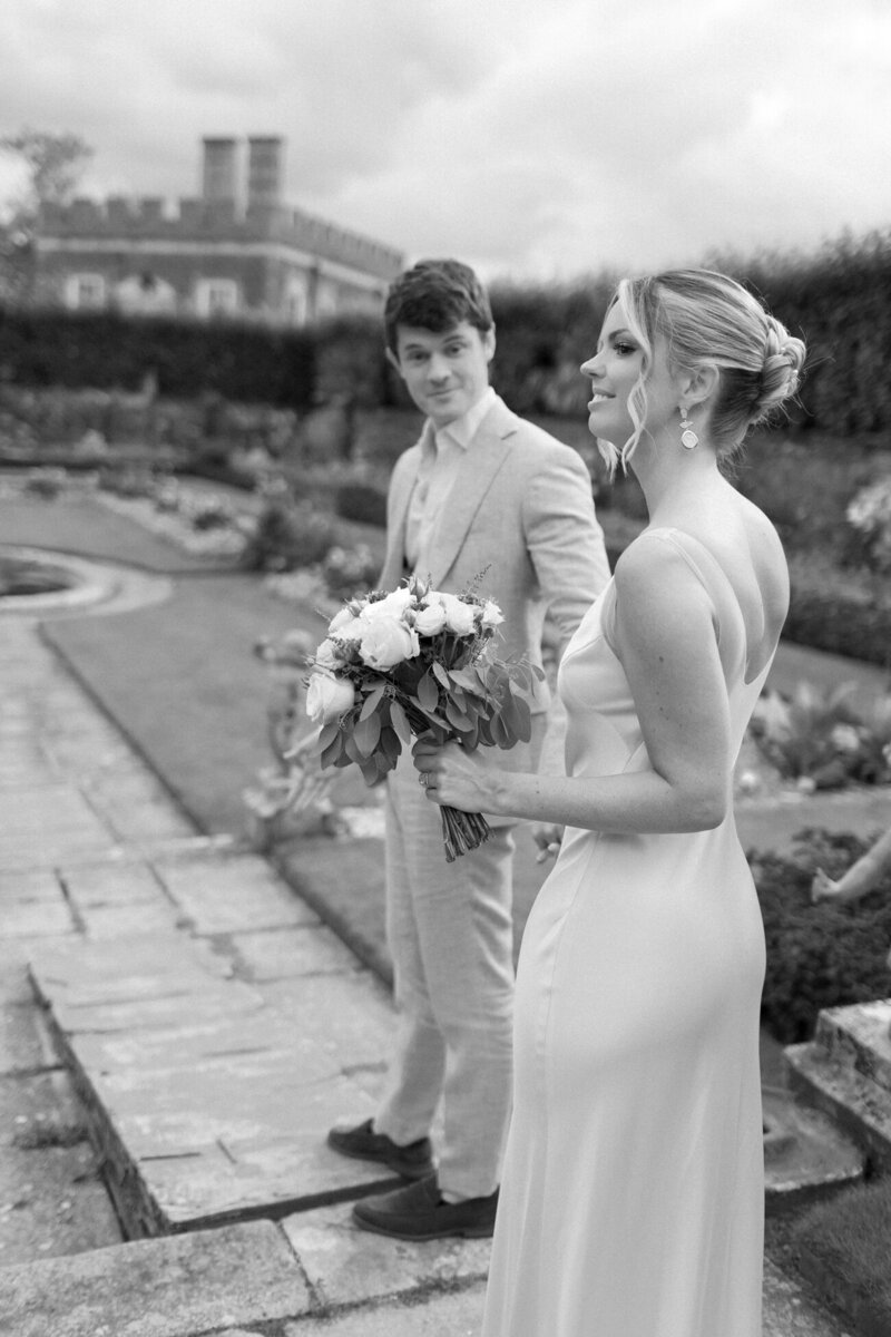 hampton-court-palace-wedding-photographer-philippa-sian-photography-83