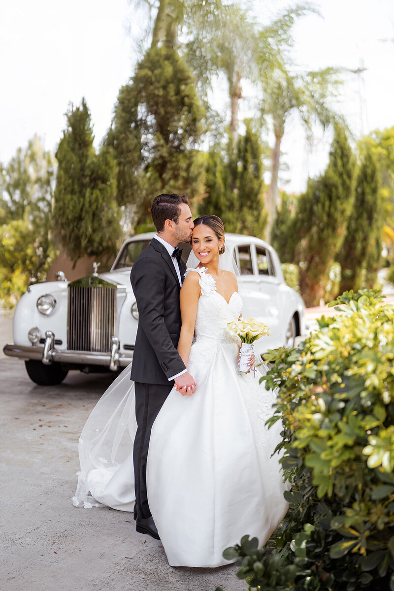 bride-groom-St-Edwards-Palm-Beach