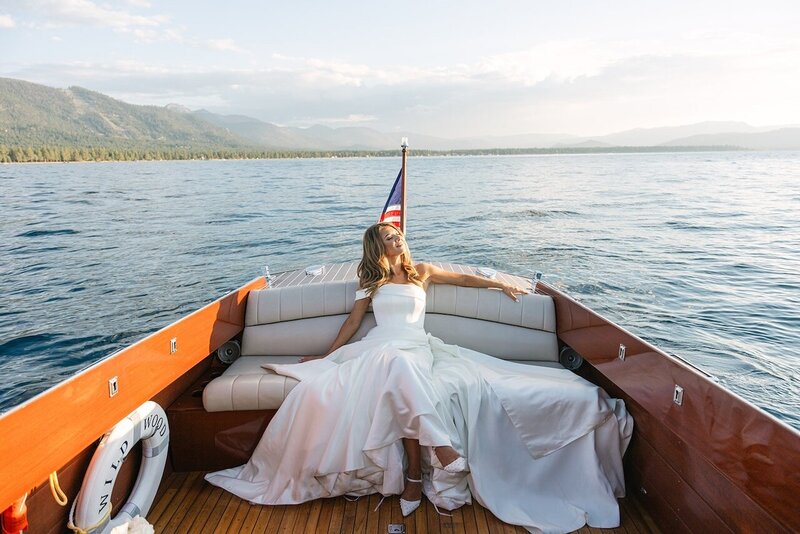 bride-portrait-2 -modern-outdoor-wedding-napa-valley-floral-design- Brides Magazine - Luxury Wedding Planner - Top Napa Wedding Planner 