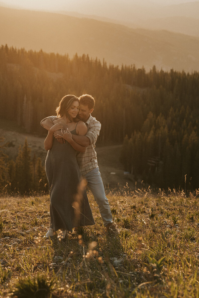 Natalie and Zach romantic engagement photos in Aspen, Colorado