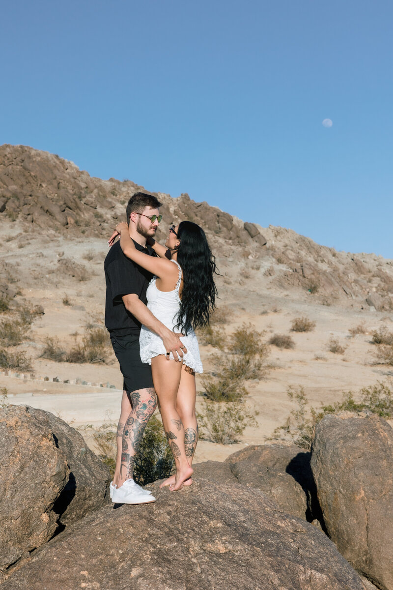 Lindsey + Anthony Joshua Tree Wedding-40