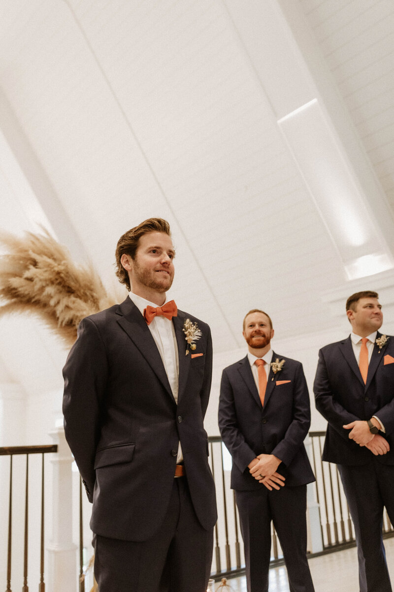 Etre farms Michigan wedding venue saint joseph st luxury barn all inclusive photography photographer -50