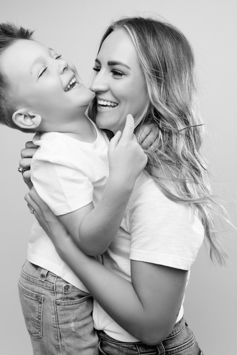 Family_couples_luxury_Montana_Photographer_Studio_-34715