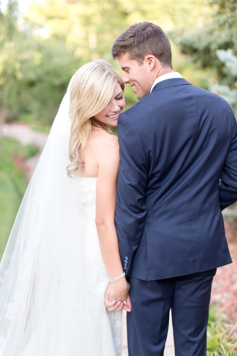 Sedona L'Auberge Outdoor Wedding | Amy & Jordan Photography