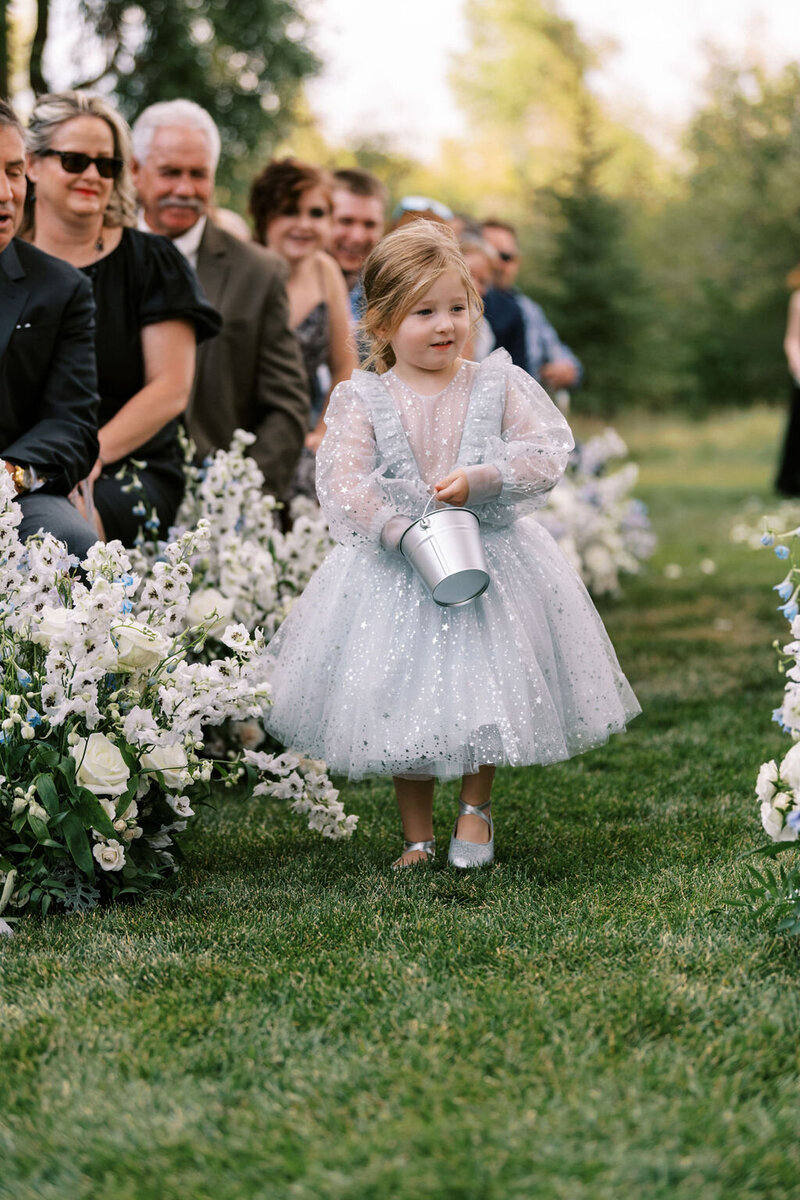 9B8844A4-0DB6-4F62-8B94-C0E0E42C2756