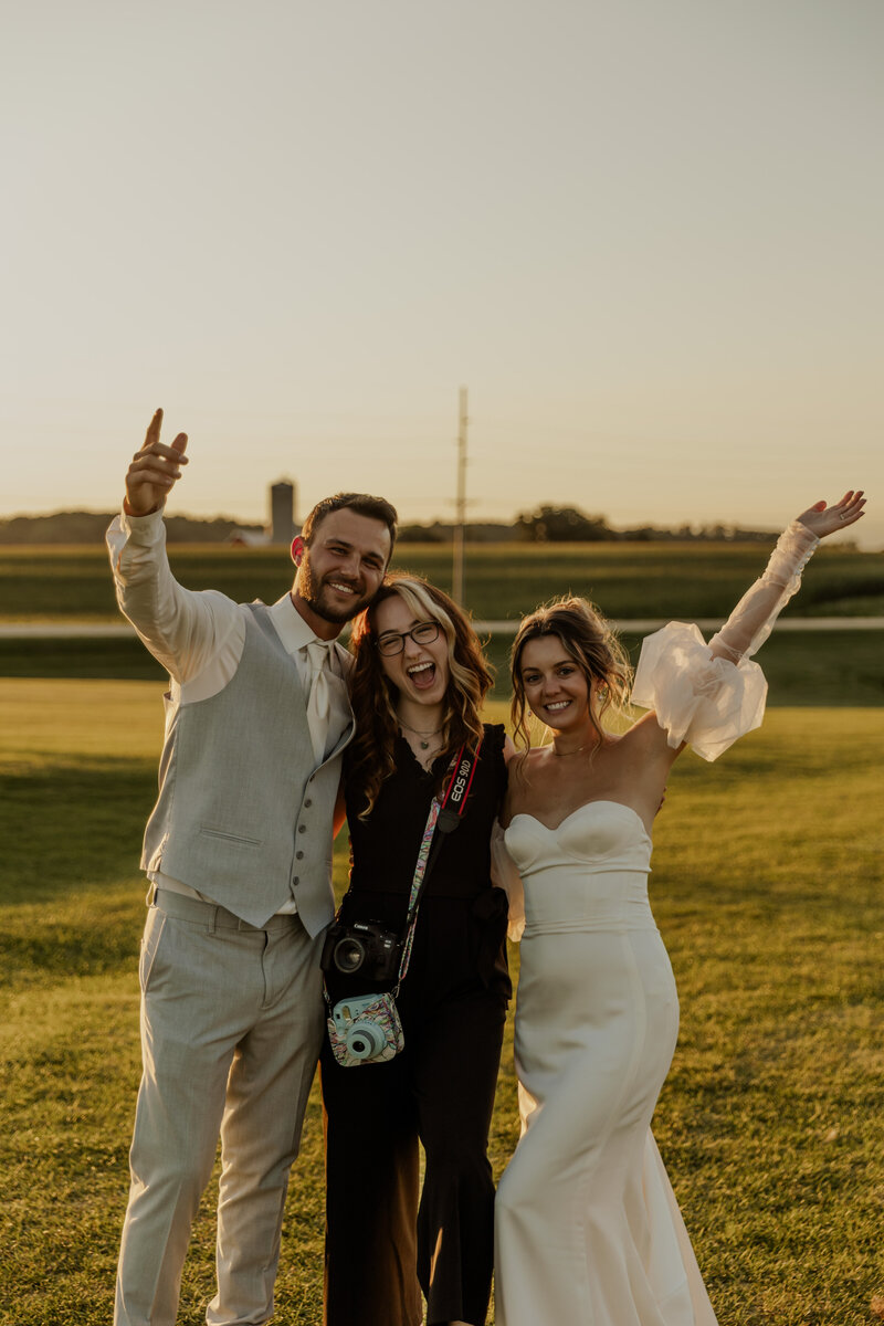 Minnesota and Travel Wedding Photographer Experience 