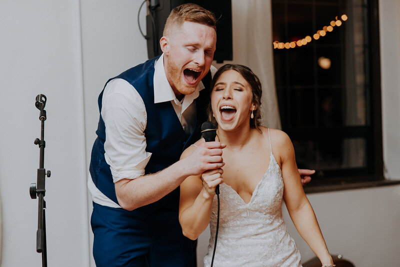 Gabriel-Ballroom-singing