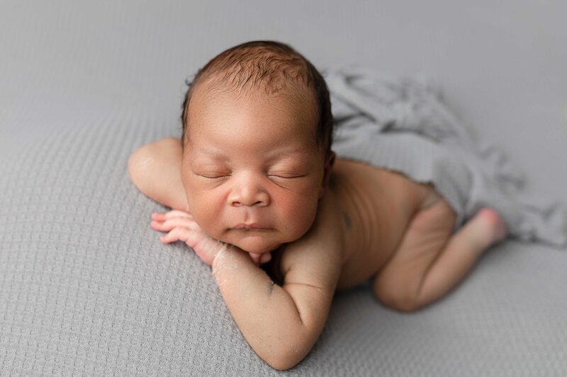 newborn_Sayre-Briele-Photography-LLC_Dezuree-2