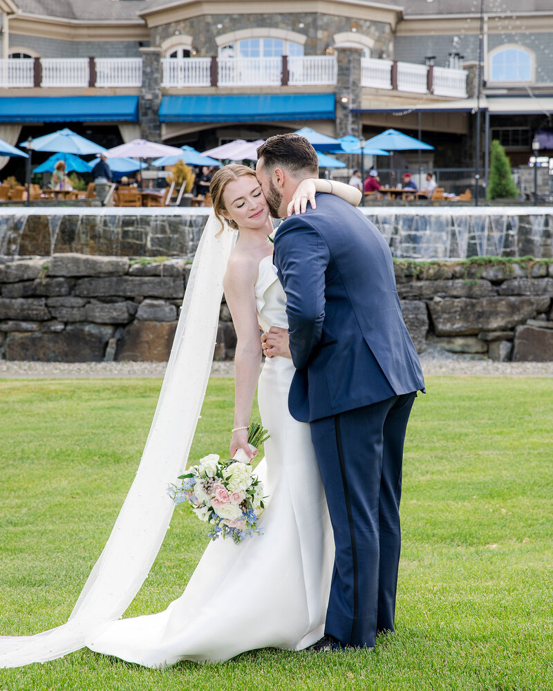 Bride and groom at S&S Saratoga Farm