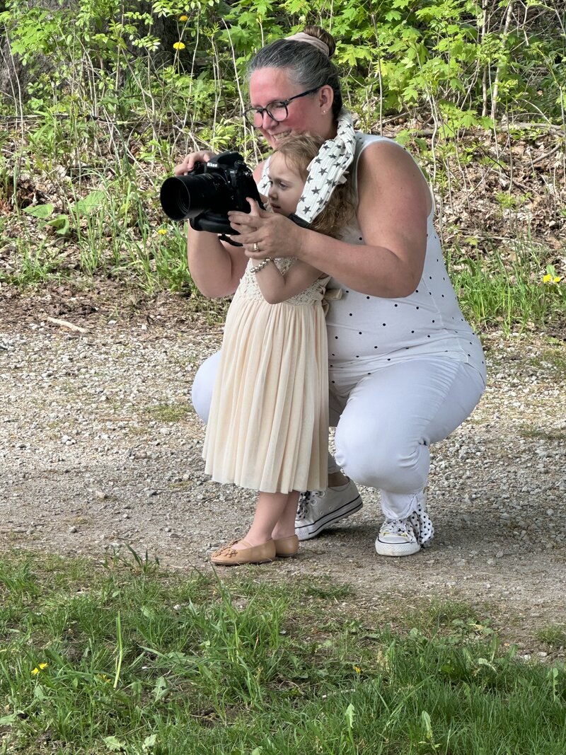 A shared creative moment in the countryside with Denise and a little helper—capturing love, laughter, and learning.