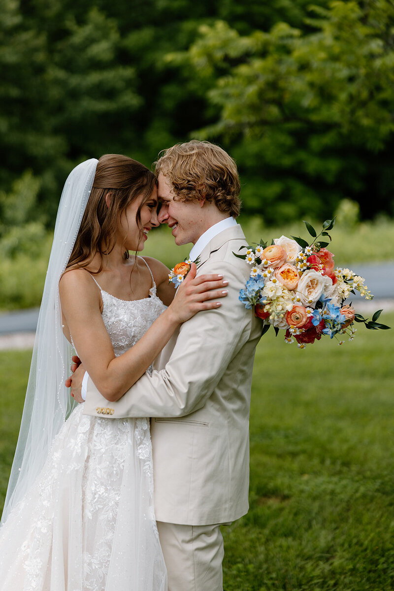 Indianapolis Wedding Photo inside of the Conservatory at Evergreen