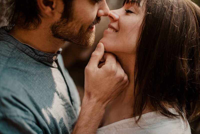 Fun couples photos on the lake