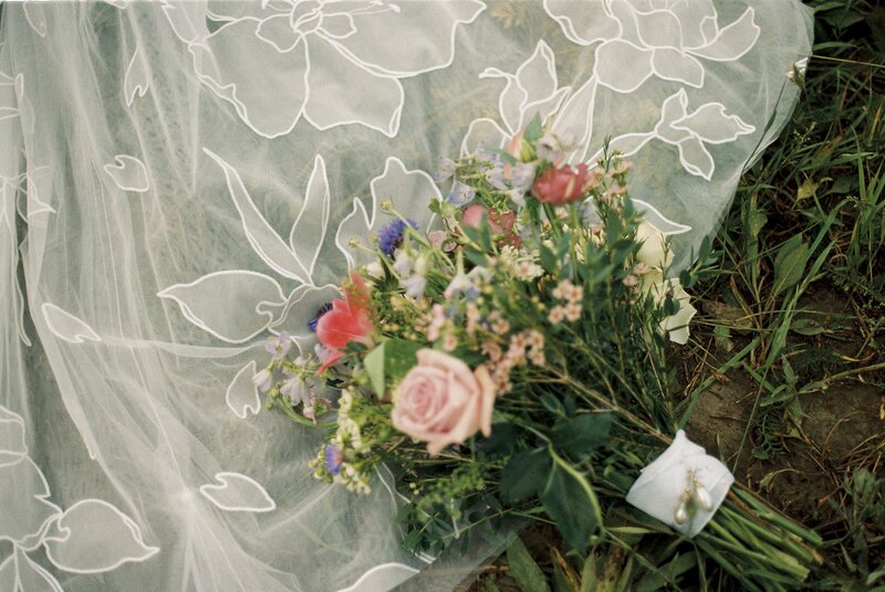 karleigh-and-jake-crested-butte-wildflower-elopement-on-35mm-film-4