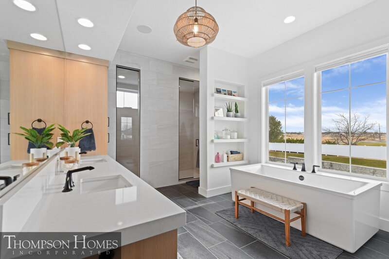Thompson-Homes-Newbury-Estate-Middleton-Idaho-Custom-Home-Builder-2