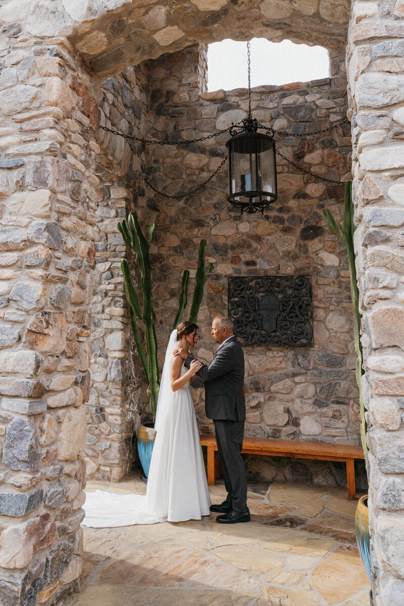 Olivia+AJ-205