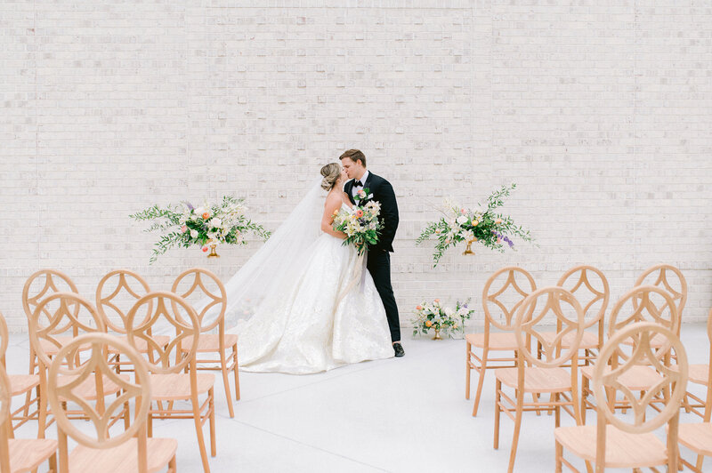 Minimal, Timeless Mauve design shoot at the Maxwell Raleigh- ceremony-   captured by Fabiana Skubic