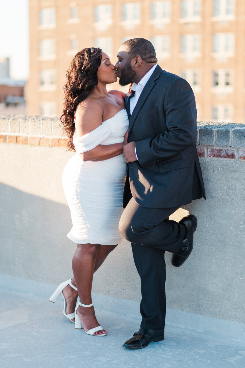 downtown-wilmington-nc-engagement-photos-32