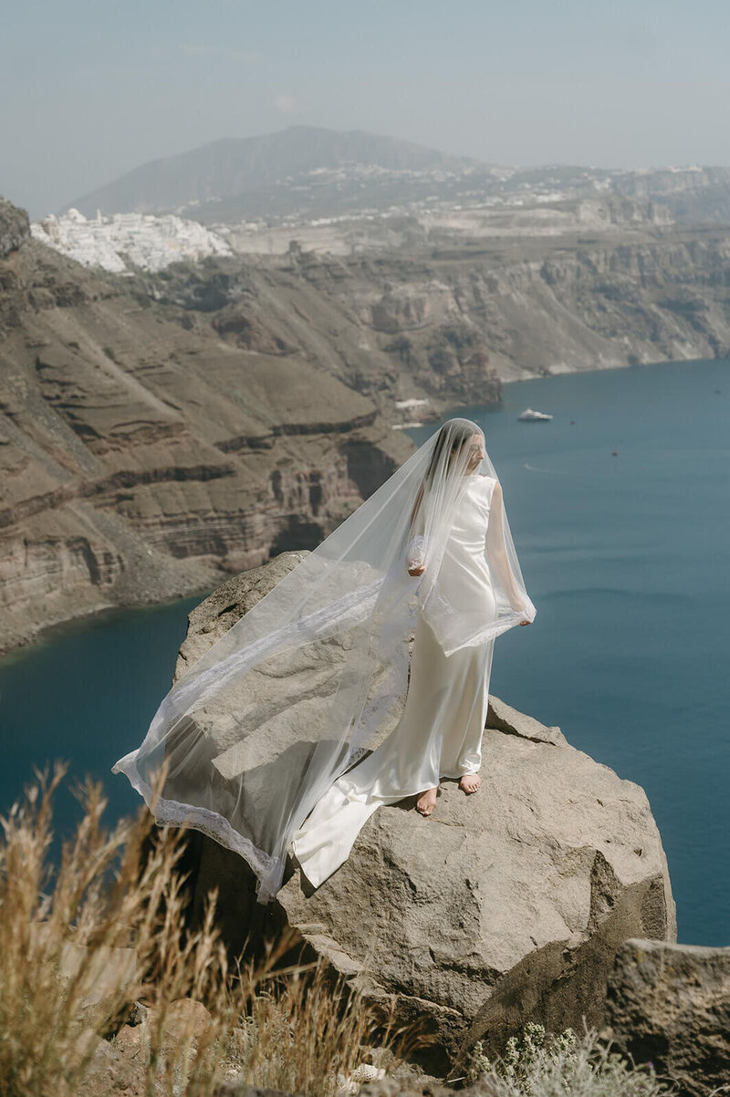 riley-taylor-greece-santorini-wedding-228